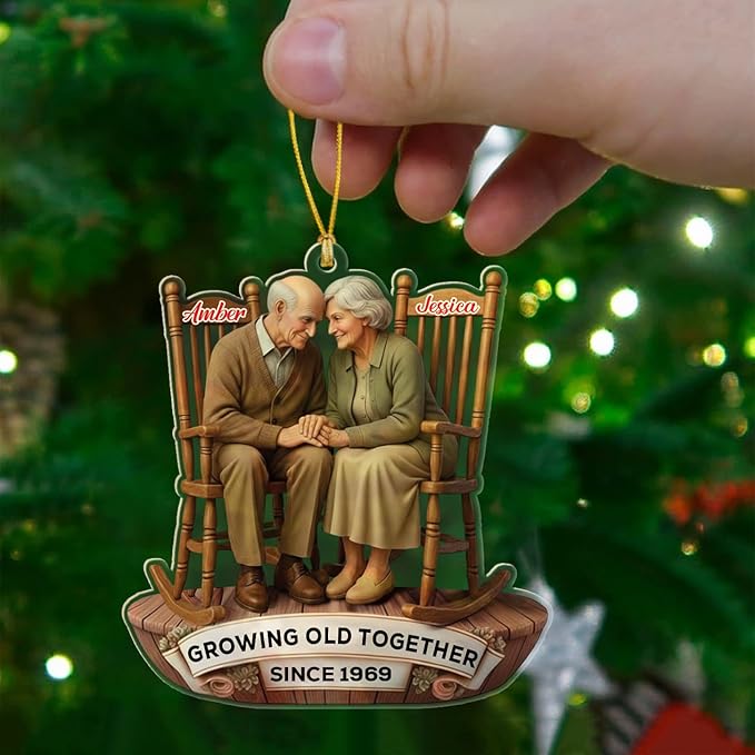 Custom Old Couple Sitting On Rocking Chairs Growing Old Together Since Christmas Ornament 2025, Personalized Year & Names Mr & Mrs Ornament Gift for Grandparents Grandpa Grandma/Husband Wife Dad Mom