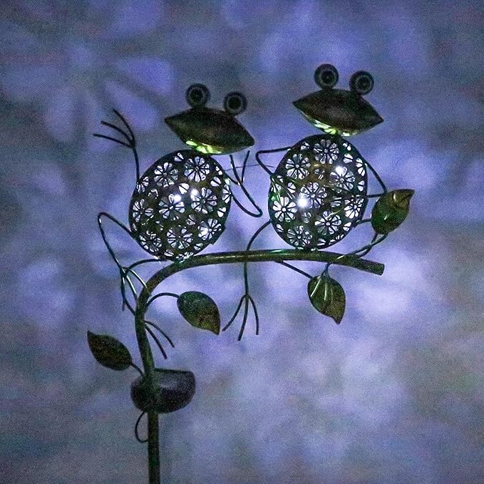 Afirst Solar Lights Outdoor Decorative Metal Sitting Frogs Hollow Out White LED Metal Waterproof Garden Stake Lights for Walkway Pathway Lawn Patio Yard Decorations