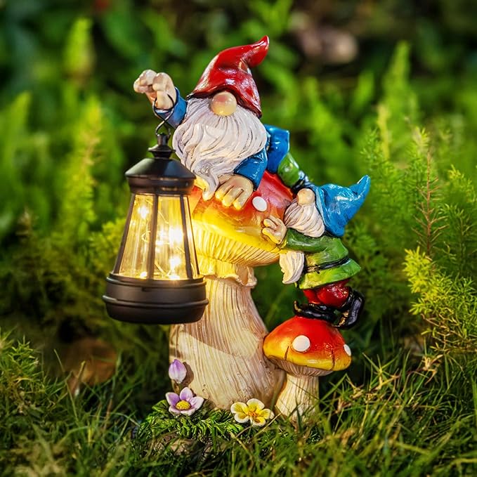 TIJNN Solar Garden Statue Gnomes Figurine Lights,Funny Gnomes Standing on Mushrooms with Lanterns, with Lanterns Outdoor Yard Decorations for Patio Porch Home, Garden Gifts for Women Mom