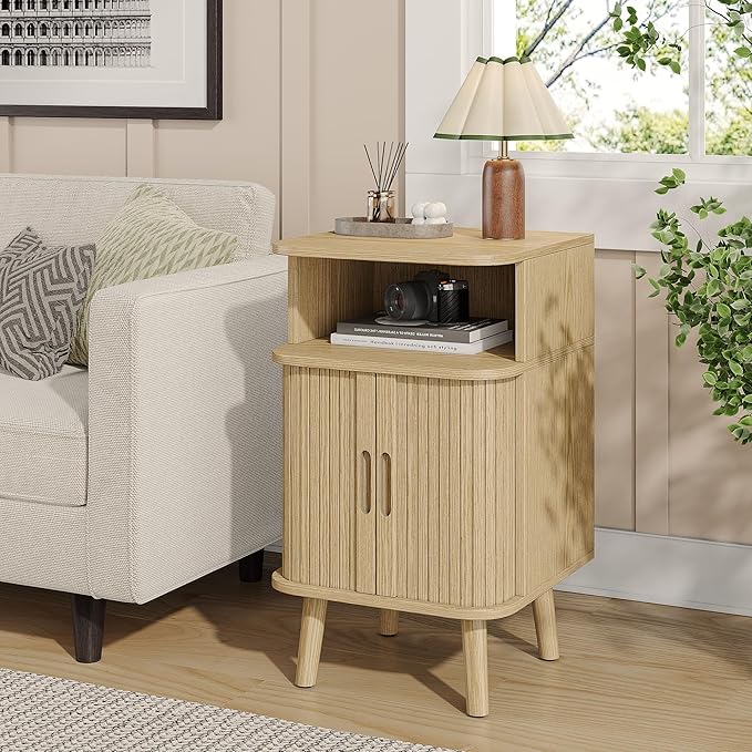 Alohappy Mid Century Modern End Table, Fluted Wood Nightstand with Sliding Tambour Door, Curved Round Edge Side Table with Storage Cabinet for Bedroom, Living Room, Natural Oak