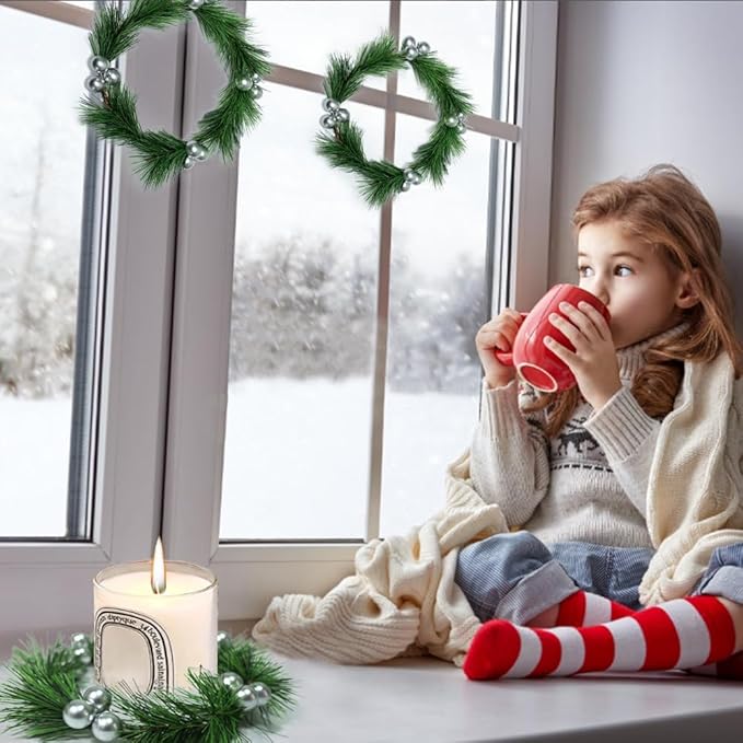 4pcs Christmas Candle Rings Wreaths Artificial Silver Berries Greenery Pine Needles Garland Christmas Wreath Candle Rings Holder for Wedding Christmas Table Centerpiece Home Dinner Table Décor