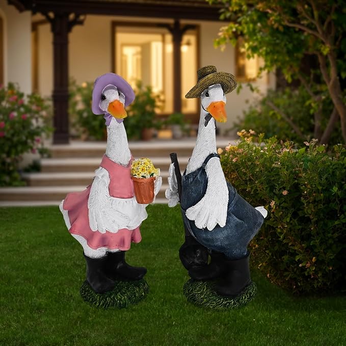 Porch Goose Statue Outfits Large Garden Sculpture Cement Home Outdoor Decorations Lawn Resin Big Duck Figurine Outside Yard Concrete Geese Decor Farmhouse Duckling Couple Dress Up