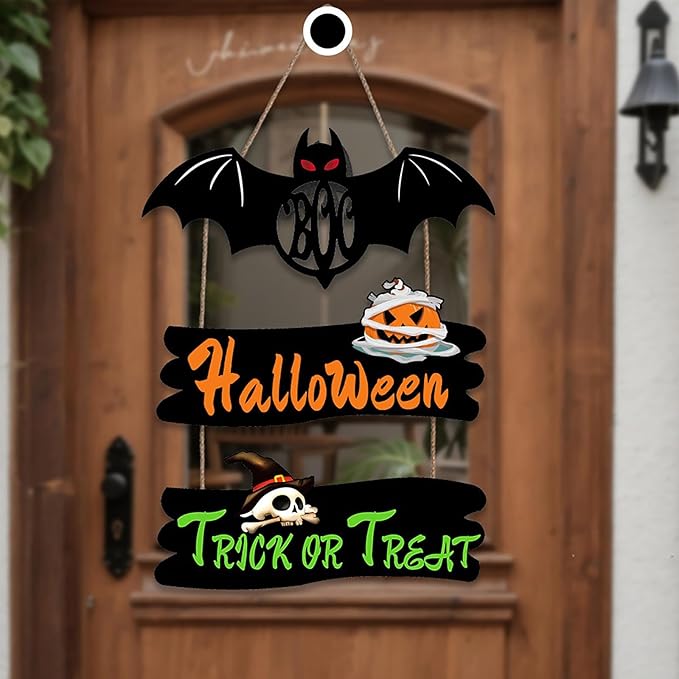 Halloween Door Hanging Sign Decoration 3 Pieces Wooden Plaques Wall Art with Bat Pumpkin Skull Pattern Trick or Treat Wooden Plaques for Yard Front Door Home Outdoor Hanger