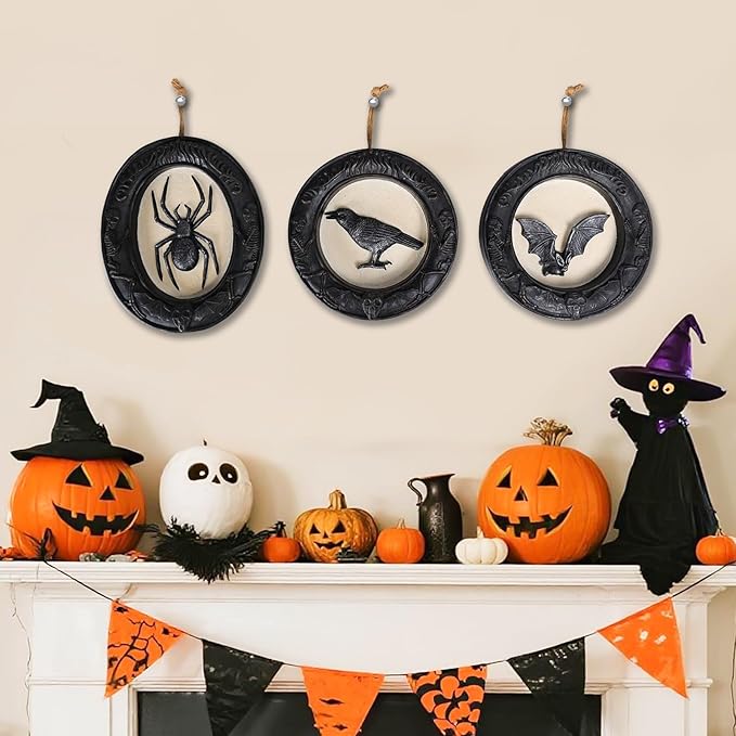 Ovewios Halloween Wall Art Decorations, Retro Gothic Framed Spooky Hanging Decor, Pack of 3 Resin Black Animal Head Wall Sculptures for Indoor Halloween Party Home Decorations
