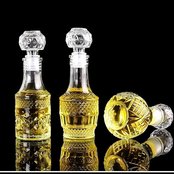 AlifordGlass Mini Glass Bottles with 6 Different Shapes Can be Used for Self-Made juicing, Wine Bottles or Whiskey Decanter