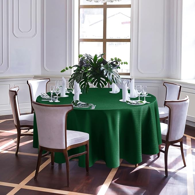 Biscaynebay Textured Fabric Round Christmas Table Cloths 108", Hunter Green Water Resistant Folding Table Covers for Dining, Kitchen, Wedding, Parties etc. Machine Washable