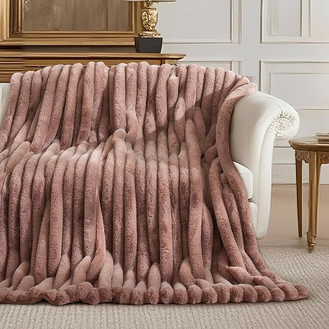 Amélie Home Faux Fur Throw Blanket for Couch, Ultra Cozy Fuzzy Fluffy Fur Luxurious Soft Striped Plush Gift Blankets for Family Sofa Chair Bed Living Room Bedroom, 55"x70", Ionic Fox Brown