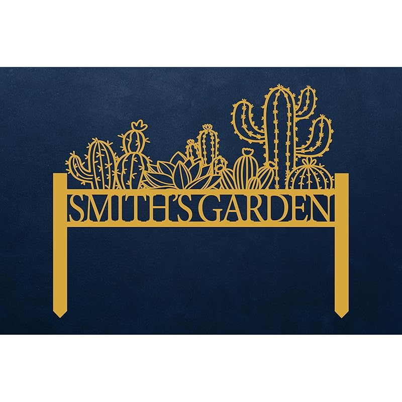 Personalized Cactus Metal Garden Sign, Large Garden Decoration Metal Sign with Stakes, Custom Gardener Family Name Sign, Cactus Decor for Outdoor, Patio Decorative, Yard Art, New Home Gift