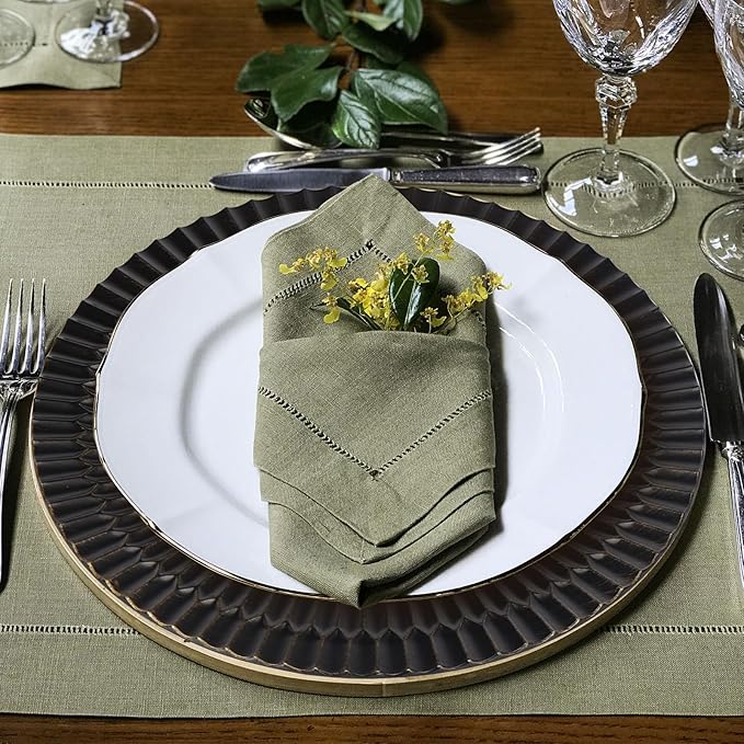 13" Black Chargers for Dinner Plates, Decorative Charger Plates, Plastic Charger & Service Plate 6 Pack Table Setting Bulk Wedding, Thanksgiving, Festival