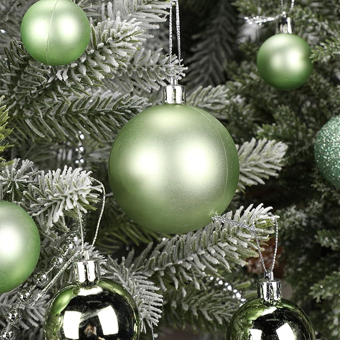 50pcs Christmas Ball Ornaments Green Small Shatterproof Christmas Tree Decorations Xmas Tree Ornaments Balls with Hanging Loop for Wedding Holiday Party Wreath Home Decor