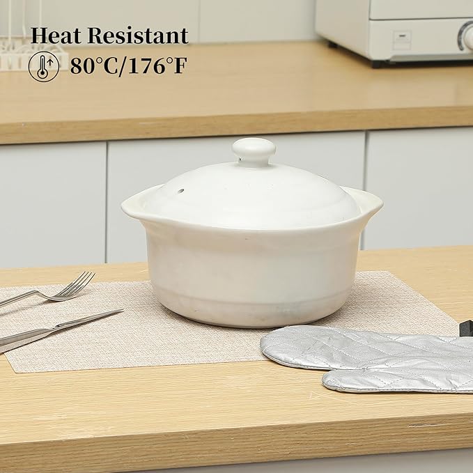 Leetaltree Beige Placemats Set of 6 - Heat Resistant Non-Slip Place mats for Dining Table, Washable Durable PVC Vinyl Woven Table Mats（Beige, 6）