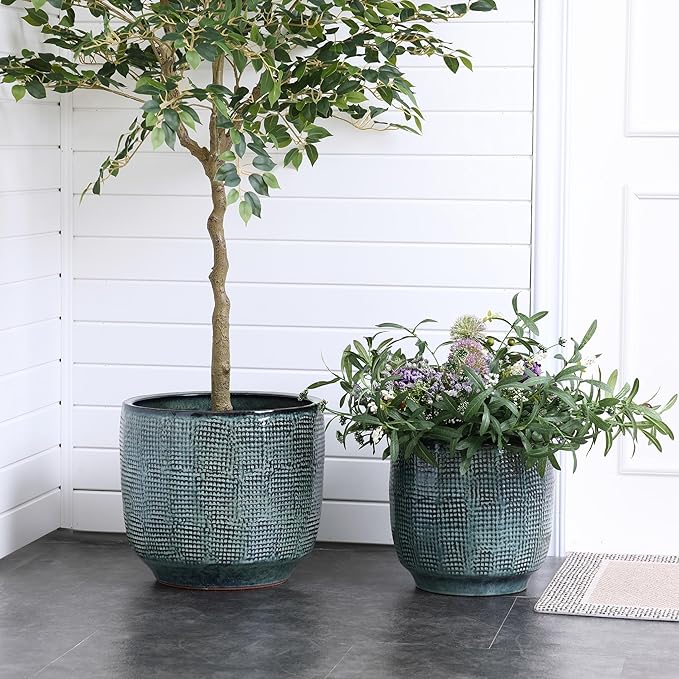 LuxenHome Marina Gray 12-Inch Dia Round Ceramic Planter Pot with Drainage Hole and Rubber Plug, Modern Gradient Glaze Plant Pot, Decorative Flower Garden Pot for Indoor Outdoor Plants