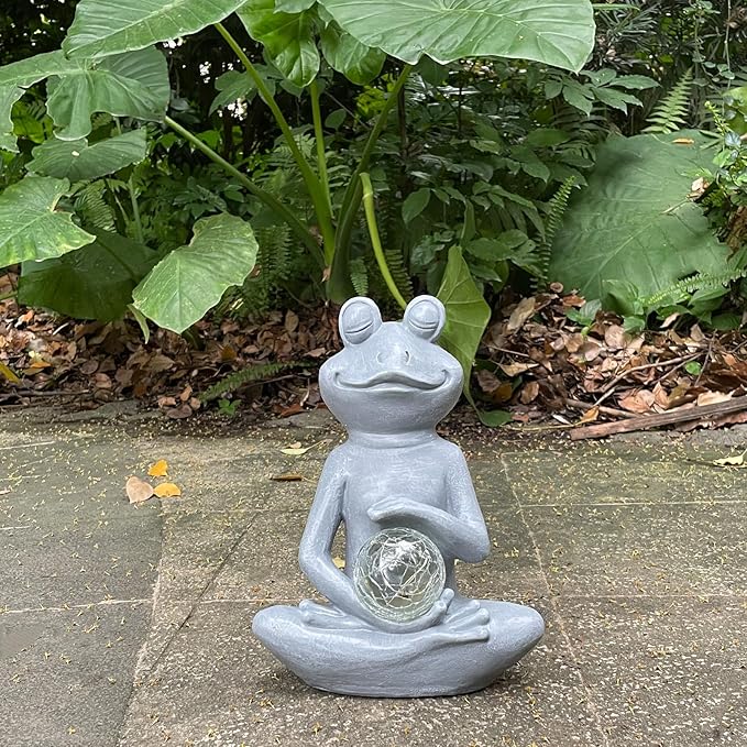 Solar Frog Garden Figurines Solar Lights Yoga Frog Statue for Outdoor Garden Patio Yard Frog Decor Gifts for Women Grandma Mother's Day Birthday Gifts