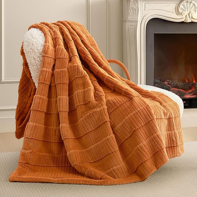 Amélie Home Luxury Striped Faux Fur Throw Blanket for Couch, Embossed Split Fur Cozy Fuzzy Fluffy Luxurious Soft Plush Sofa Chair Bed Gift Blankets for Women Men Wife Friend, 88"x90", Brown