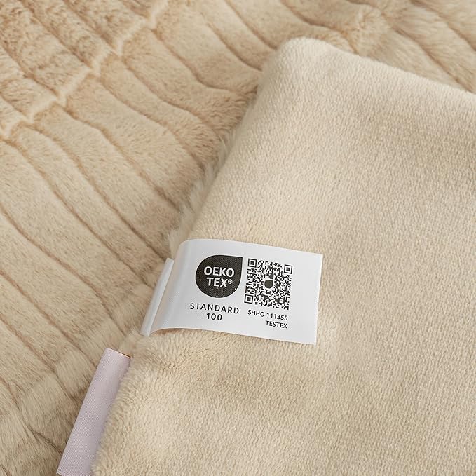 Amélie Home Luxury Striped Faux Fur Throw Blanket for Couch, Embossed Split Fur Cozy Fuzzy Fluffy Luxurious Soft Plush Sofa Chair Bed Gift Blankets for Women Men Wife Friend, 60"x80", Beige