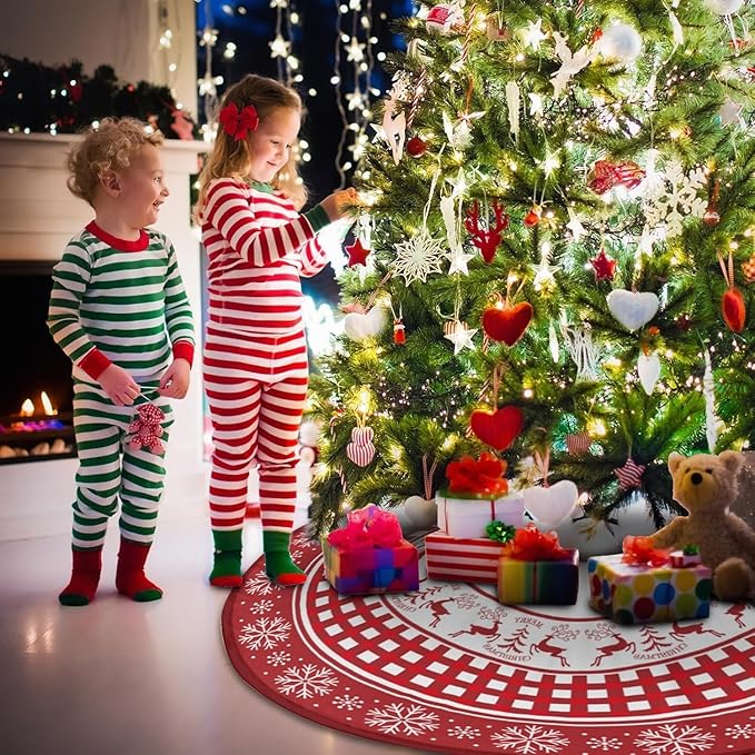 Christmas Tree Skirt, Red Tree Skirts 36 Inch with Snowflake Reindeer Rustic Farmhouse Xmas Tree Skirt Christmas Decorations for Holiday Party Decor Indoor Outdoor (red Snowflake Reindeer, 36 Inch)