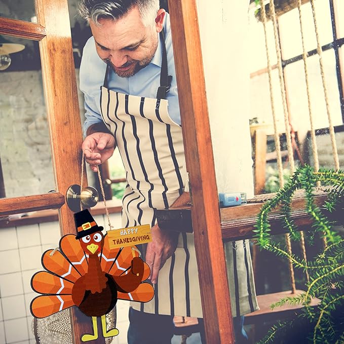 Thanksgiving Turkey Wooden Door Sign Hanging Turkey Art Door Decor Thanksgiving Turkey Wall Art Hanging Rustic Plaque for Thanksgiving Day Party Front Door Home Office Decoration, 11.4 x 8.3 Inch