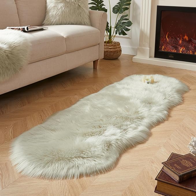AMTOVO Faux Sheepskin Rug, Light Grey Ultra Soft Fluffy Shag Area Rug, 2 x 6 ft Faux Fur Rug for Bedroom Sofa Throw Cushion Room Decor, Sheepskin
