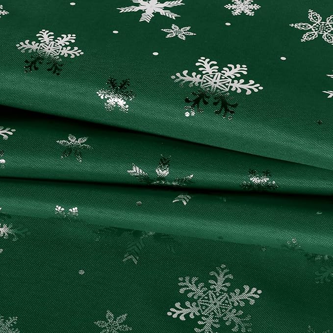 LUSHVIDA Christmas Tablecloth Round - Green 60inch Snowflakes Foil Print Pattern Washable Wrinkle Resistant Holiday Tablecloths for Christmas Family Gathering, Dining Room Table 130GSM