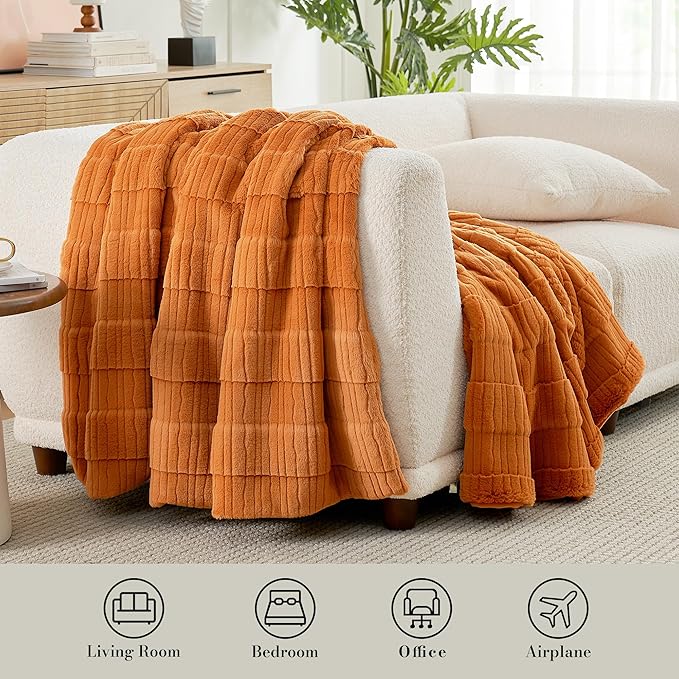 Amélie Home Luxury Striped Faux Fur Throw Blanket for Couch, Embossed Split Fur Cozy Fuzzy Fluffy Luxurious Soft Plush Sofa Chair Bed Gift Blankets for Women Men Wife Friend, 88"x90", Brown