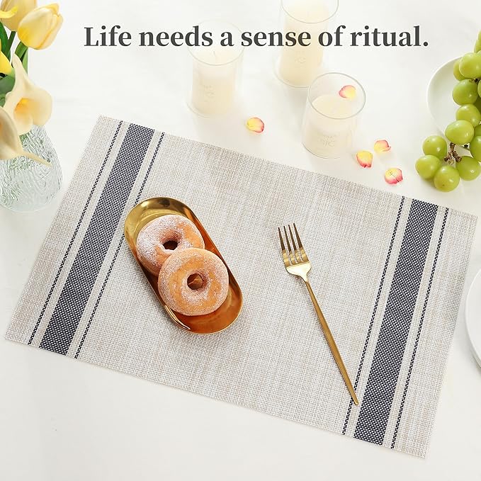 Leetaltree Khaki-Blue Placemats, Heat Resistant Non-Slip Place mats for Dining Table, Washable Durable PVC Vinyl Woven Table Mats (Set of 4)